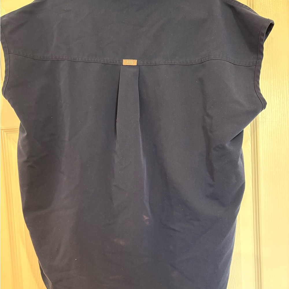 Figs Rafaela Scrub Top - Picture 2 of 4